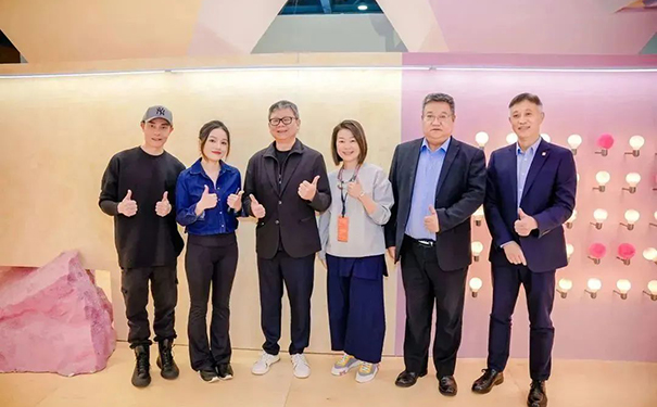 立邦打卡“MAGIC·光影奇境”，開啟奇幻美學之旅！