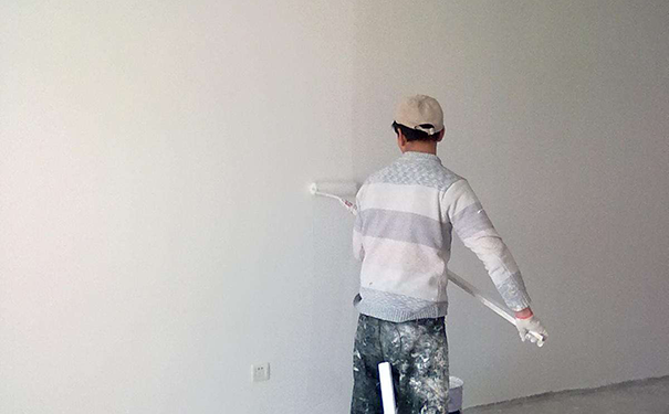 刷墻翻新多少錢一平方？