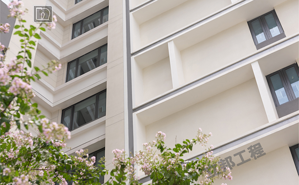 輕質(zhì)真石漆與真石漆區(qū)別有哪些?