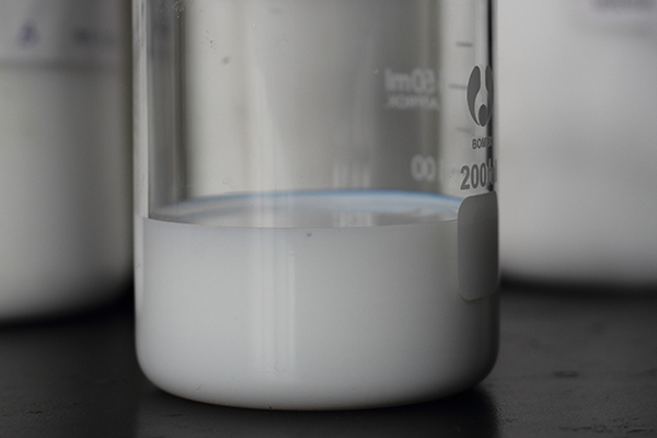 真石漆乳液材料有哪些?真石漆乳液有幾種?